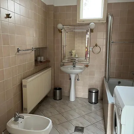 Apartment Apartman Trg Slobode *